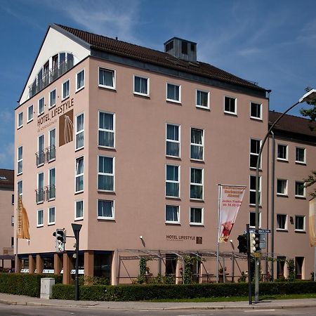 Hotel Lifestyle Landshut Exteriör bild